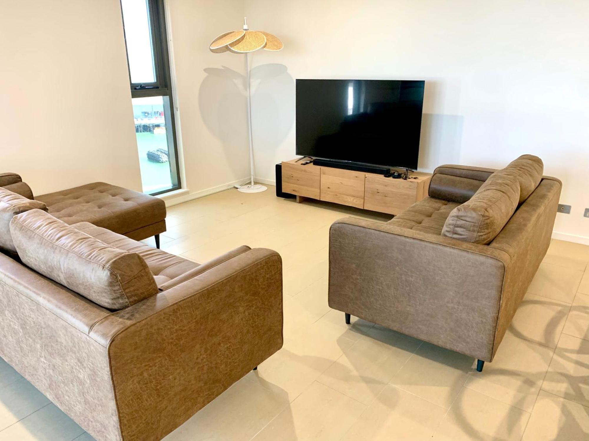 Apartment Serenity Blue Waters - 3 Bedrooms On 8th Floor At Waterfront Darwin