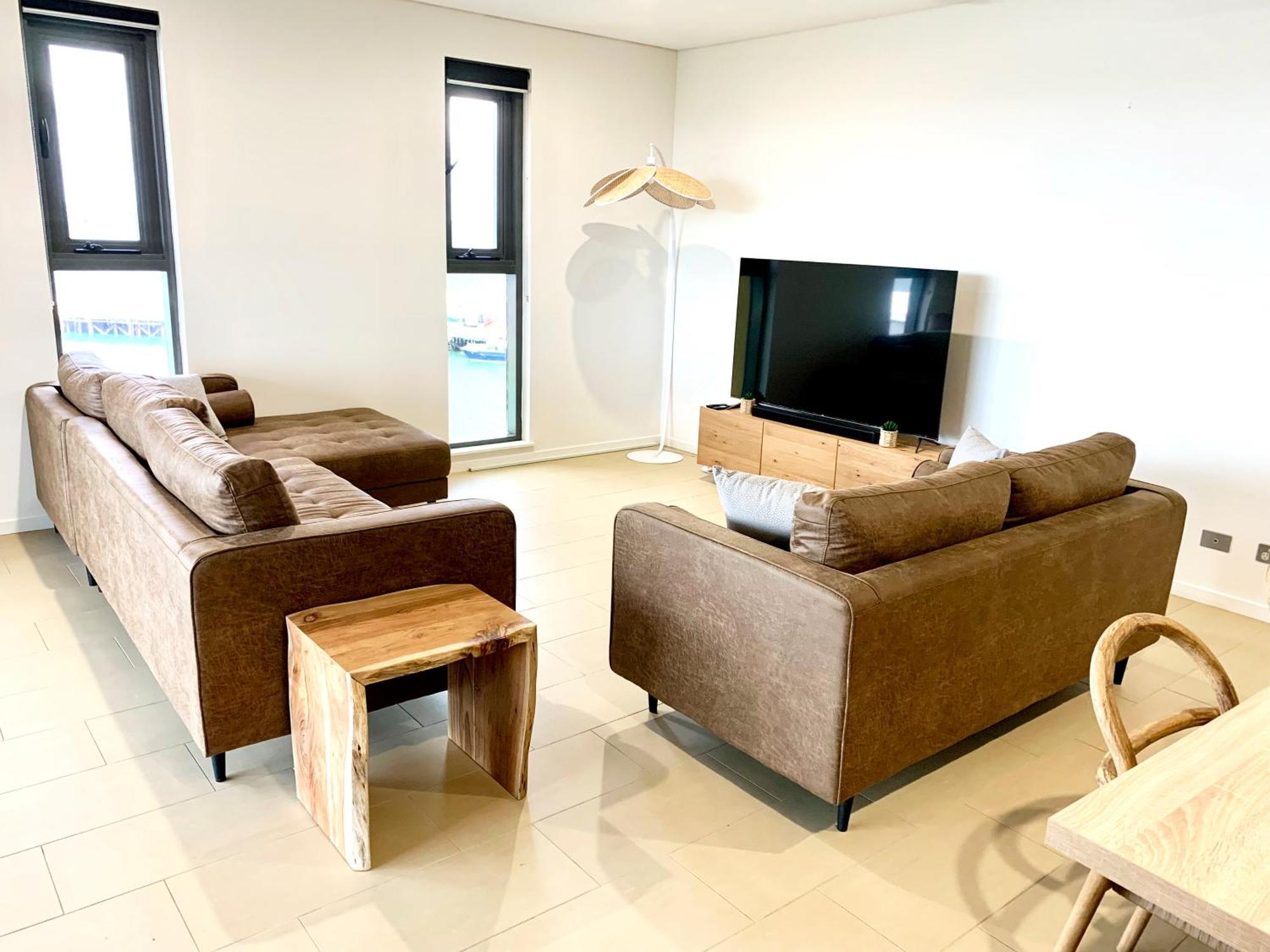 Apartment Serenity Blue Waters - 3 Bedrooms On 8th Floor At Waterfront Darwin